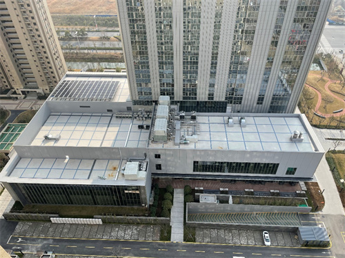 城市購(gòu)物廣場(chǎng)冷卻塔噪音如何處理（解決商場(chǎng)屋頂空調(diào)冷卻塔噪音）,市中心建