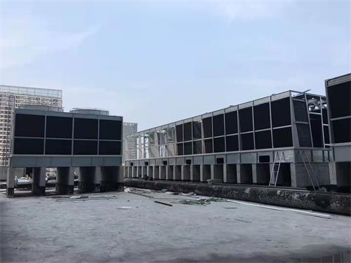 為什么推薦購買閉式冷卻塔系統(tǒng)？(閉式冷卻塔冷卻效果差解決方法)