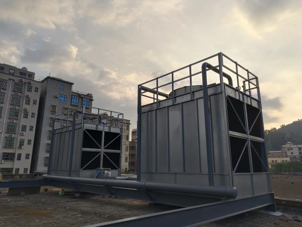 更換冷卻塔填料避免填料堵塞需要細心,冷卻塔填料更換驗收標準