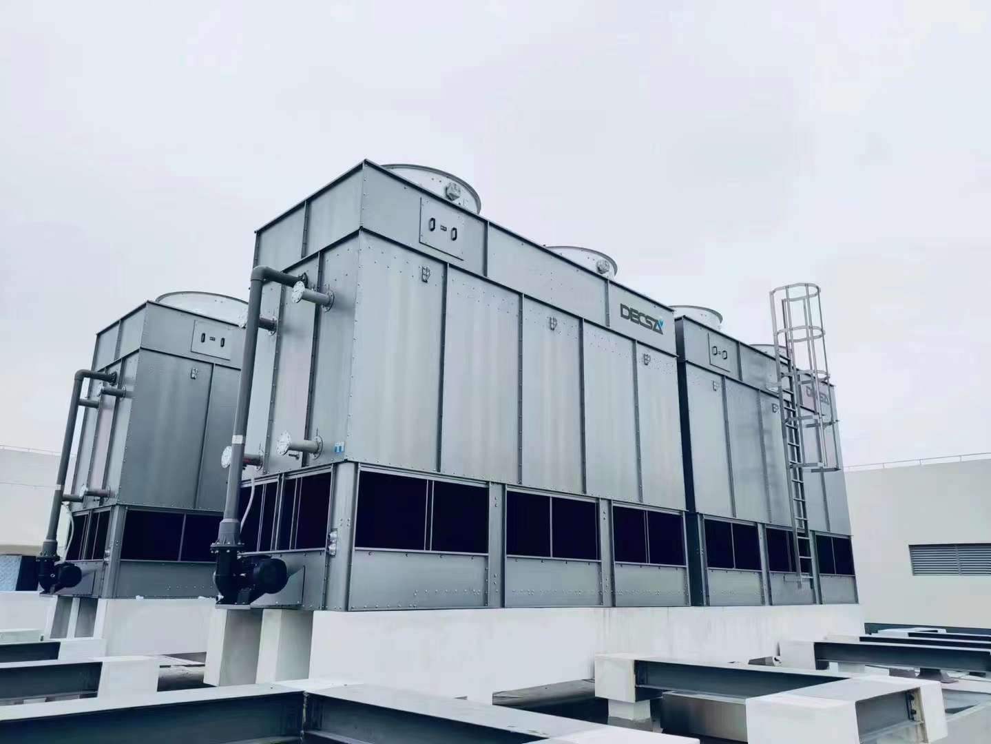 閉式冷卻塔的銅管是什么樣子的？,閉式冷卻塔規(guī)格型號